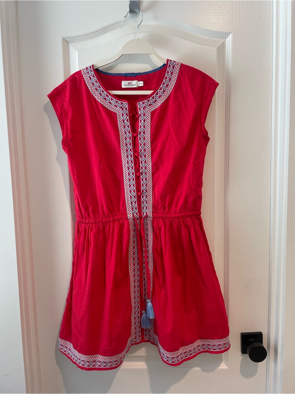 VINEYARD VINES WOMEN DRESS Bright Pink Embroidered Waist-Tie Dress